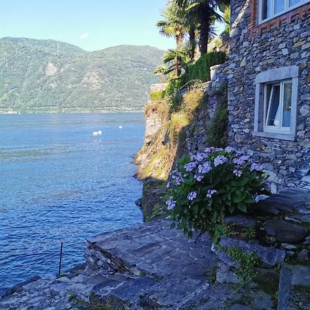 Couette-café Le Darsene Cannobio