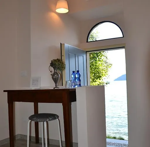 Bed & Breakfast Le Darsene Cannobio