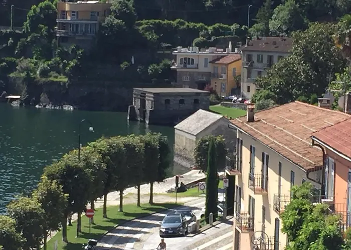 Le Darsene * Cannobio