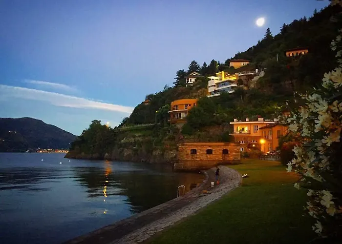 Le Darsene * Cannobio